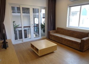 ハノイ賃貸アパート【日本人向け】ハイバーチュン区Trieu Viet Vuong通りの1LDKサービスアパート