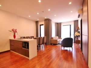 ハノイ賃貸アパート【タイホー区To Ngoc Van通り】便利な2LDKサービスアパート