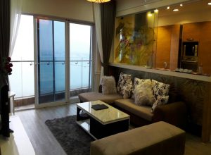 ハノイ賃貸アパート【ゴールデンウエストレイク】Hoang Hoa Tham通りの2LDKコンドミニアム賃貸情報