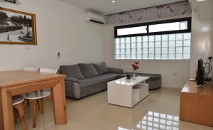 ハノイ賃貸アパート【タイホー湖畔】美しい景色が広がる1LDKサービスアパート、手頃な価格で提供中！