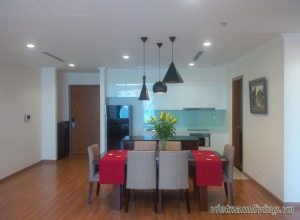 ハノイ賃貸アパート – ドンダー区ビンホームズグエンチタインで3LDKの賃貸アパートを見つけよう！