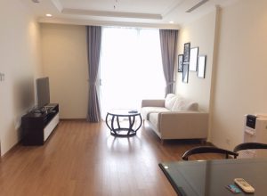 ハノイ賃貸アパート | ビンホームズグエンチータン2LDK魅力的な賃貸アパート