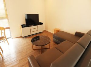 ハノイ賃貸アパート | タイホー区クアンアン通り湖畔高級賃貸アパートメント