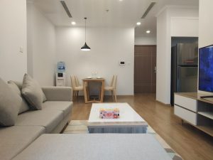 ハノイ賃貸アパート – ナムトゥリエム区Vinhomes Gardenia高級マンションA1棟2LDK紹介