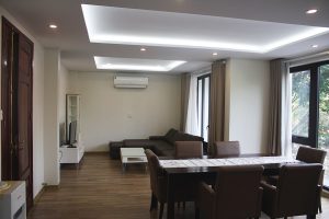 ハノイ賃貸アパート – To Ngoc Van通り広々3LDKサービスアパートメントを探す