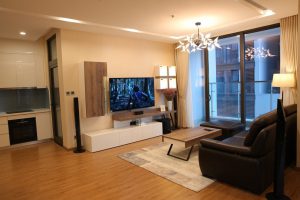 ハノイ賃貸アパート | バディン区での理想の住まい：Vinhomes Metropolisの3LDKアパートメント