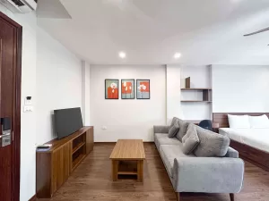 ハノイ 日本人向け アパート｜Kim Ma Thuong 通り美しい賃貸アパート・最上階カフェスペース