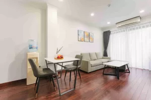 ハノイ賃貸アパート | バディン区の80m²サービスアパート