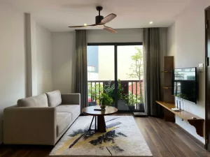 ハノイ賃貸アパート | キム・マー通りの高層階 3ベッドルーム賃貸アパート