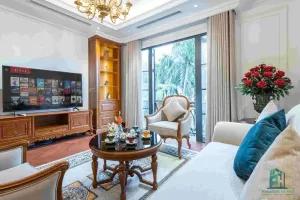 日本人に最適！Tay Ho（タイホー）区の絶景レイクビュー2LDKアパートを賃貸開始