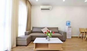 特価！Kim Ma（キンマー）通りのハノイ・Ba Dinh（バーディン）区1LDKサービスアパート – 日本人向け