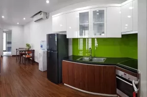 ハノイ 日本人向け アパート | 便利な立地の1ベッドルームサービスアパート – Au Co通り、Tay Ho区