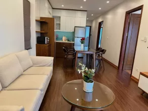 ハノイ賃貸アパート – タイホー区Trinh Cong Son通りの2ベッドルームサービスアパート、上質な生活空間