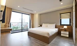 ハノイ賃貸アパート | タイホー区のサービスアパート: 2ベッドルームで安心できる静かな環境