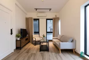 ハノイ賃貸アパート | タイホー区のサービスアパート: Tu Hoa通りの1ベッドルームを提供