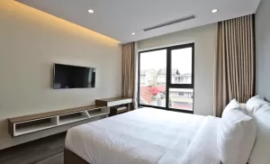 ハノイ賃貸アパート | タイホー区サービスアパート: 日本人向け2ベッドルームのスタイリッシュなデザイン