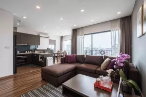 ハノイ賃貸アパート | タイホー区To Ngoc Van通り、日本人向け2LDKサービスアパート、最新設備付き