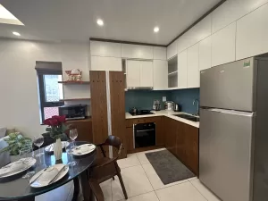 ハノイ賃貸アパート – Trinh Cong Son通りにあるTay Ho区の2LDKサービスアパート、理想的なロケーション