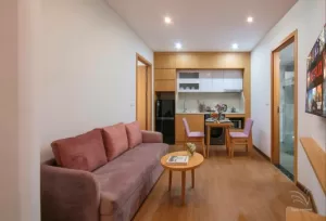 ハノイTay Ho区トー・ゴック・ヴァン通りの1LDKサービスアパートメント賃貸